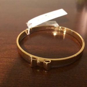NWT Kate Spade Take a Bow Bangle